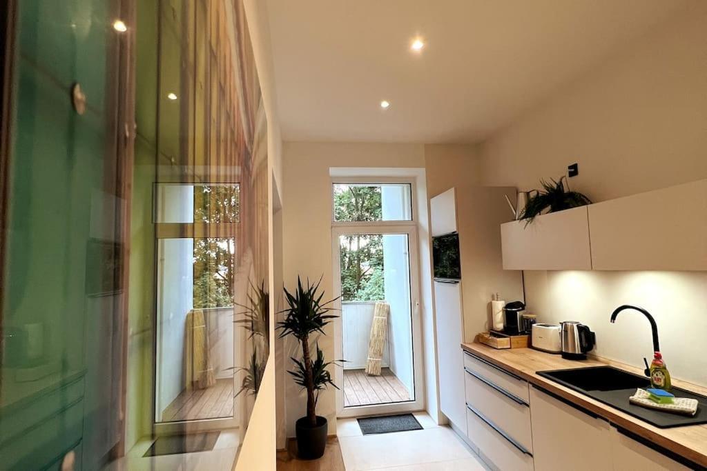 Soul-Apartment Balkon Privatparkplatz 2 Boxspringbetten 55Zoll Tv Wlan Λειψία Εξωτερικό φωτογραφία